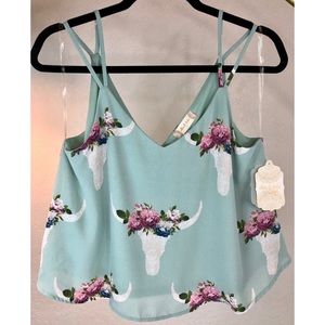 NWT crop top with floral western print!